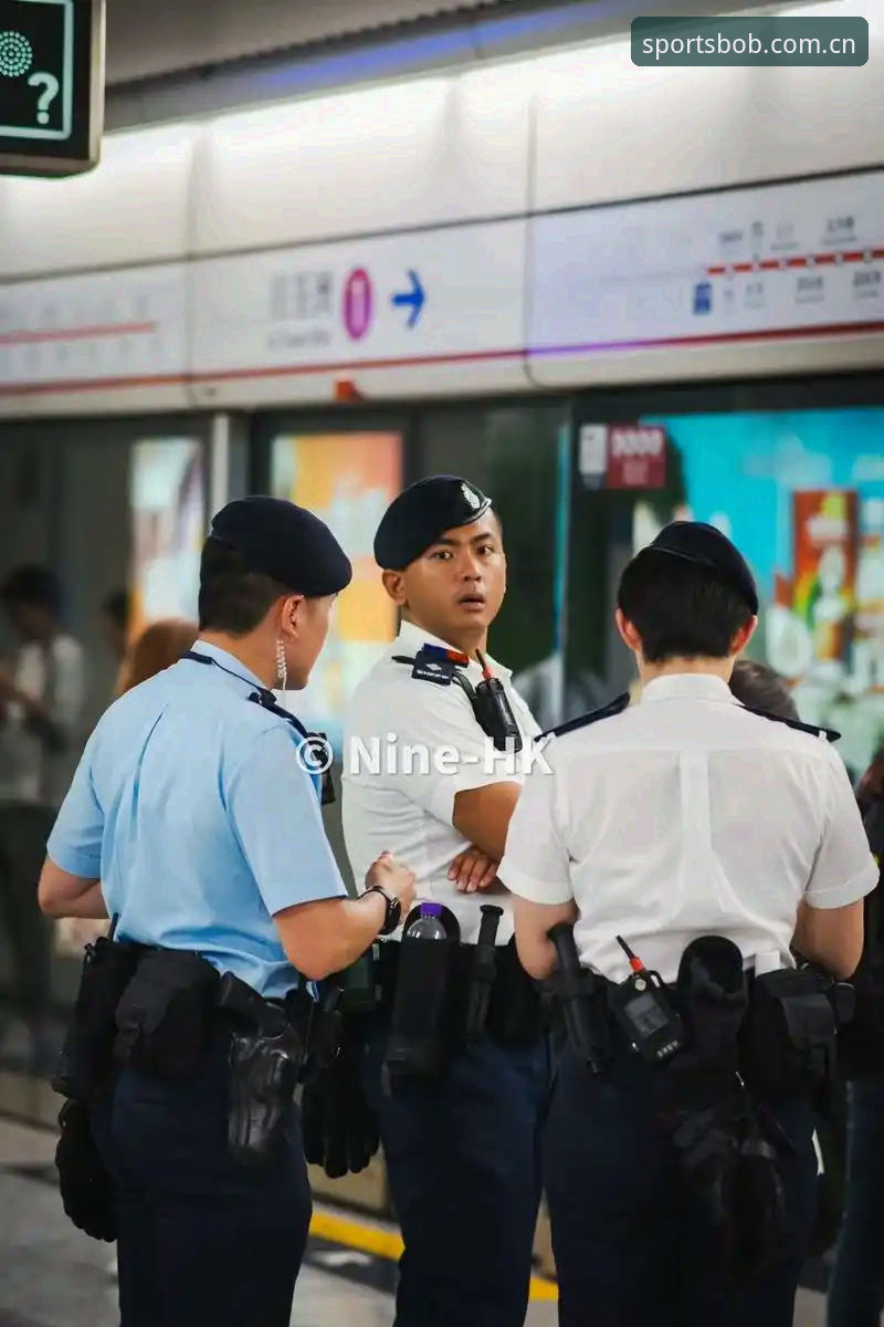 半岛体育bob综合版攻略 世界杯安保新规详解:英国警员仅派三人背后的实战考量